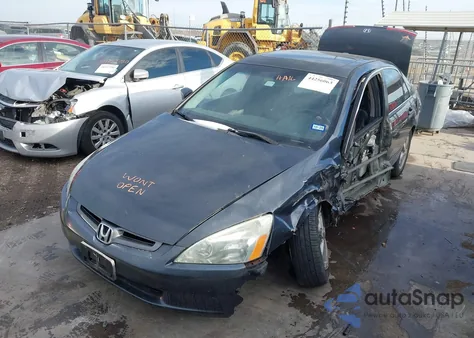 2004 Honda Accord 2.4 Ex z USA, uszkodzony, nr VIN 1HGCM56844A072185